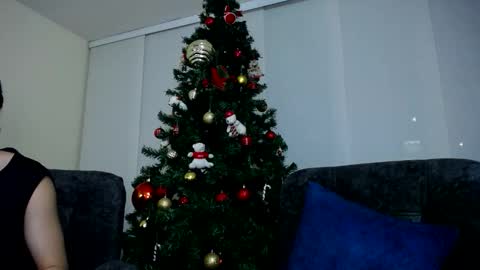 Snapshot of pandora__1 chatting on 12.05.25 pandora__1 online show from 12.05.25