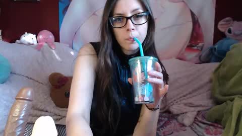 Snapshot of pandora_allsorts chatting on 02.27.25 pandora-allsorts online show from 02.27.25