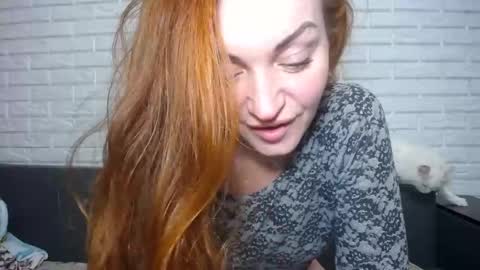 Snapshot of pandora_best chatting on 02.01.25 Lolo online show from 02.01.25