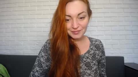 Snapshot of pandora_best chatting on 02.11.25 Lolo online show from 02.11.25