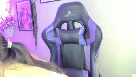 Ana Laura online show from 06.10.26