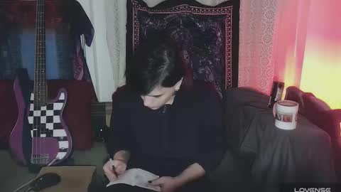 Snapshot of panther_cap chatting on 12.05.25 In bio online show from 12.05.25