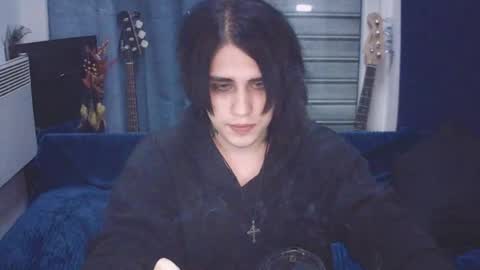 In bio online show from 05.09.26
