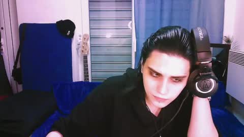 In bio online show from 05.12.26