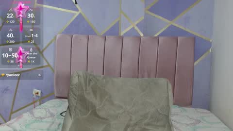 Paola Stone online show from 01.10.26