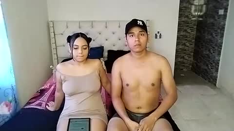 Paola 23 and Andres 25 online show from 10.10.25