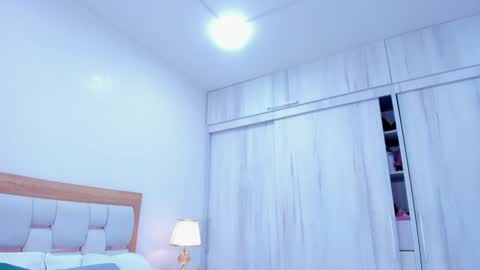 Paola  online show from 01.24.25