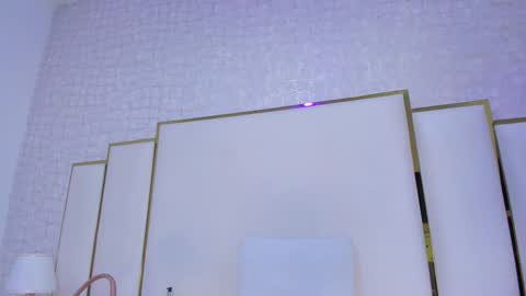 Paola  online show from 11.05.25