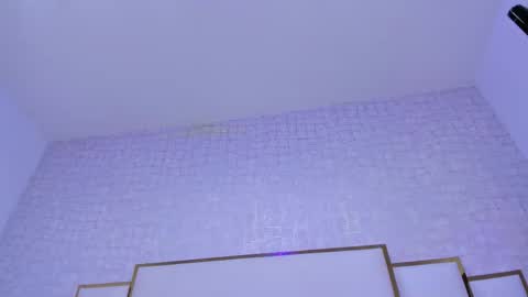 Paola  online show from 11.29.25