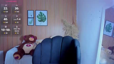 Snapshot of paolabigboobs_ chatting on 11.15.25 paola online show from 11.15.25