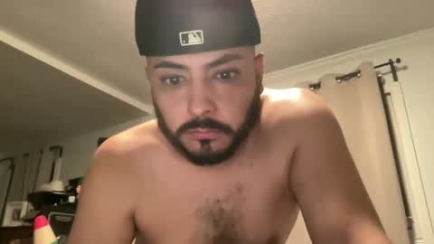 papichulo673488 online show from 04.01.26