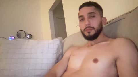 papicubano_guapo23cm online show from 12.12.24