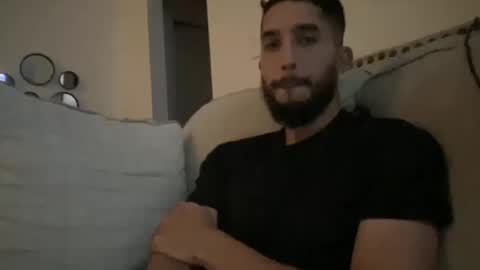 papicubano_guapo23cm online show from 10.10.25