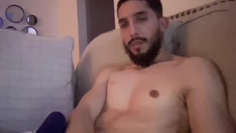 Snapshot of papicubano_guapo23cm chatting on 03.01.26 papicubano_guapo23cm online show from 03.01.26