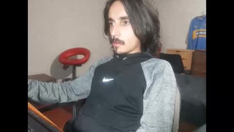 Snapshot of papito20cm chatting on 12.03.24 Lau online show from 12.03.24