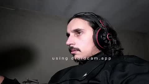 Snapshot of papito20cm chatting on 06.02.26 Lau online show from 06.02.26