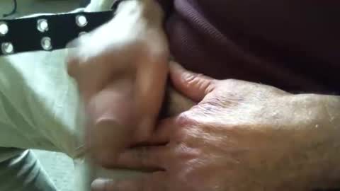 Snapshot of pappa_smurf_ chatting on 11.28.25 Shmoo online show from 11.28.25