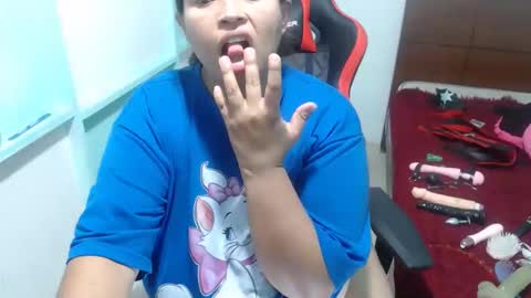 Snapshot of pareja_explosivasexx chatting on 11.08.25 Luna online show from 11.08.25