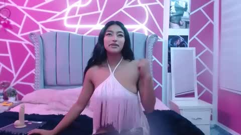 paris online show from 01.30.25