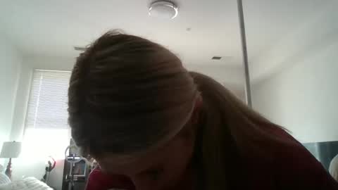 Snapshot of parisbaby2000 chatting on 02.26.26 parisbaby2000 online show from 02.26.26