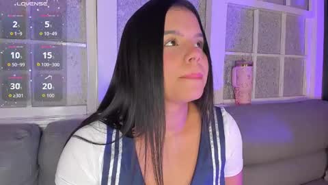 Snapshot of parisi_ chatting on 04.13.26 PARISI online show from 04.13.26