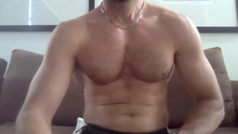 Porn Actor 21cm Hetero online show from 02.11.25