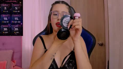 Paris online show from 02.12.26