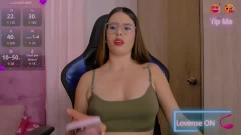 Paris online show from 03.06.26