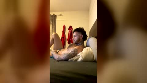 parkertom525 online show from 04.11.26