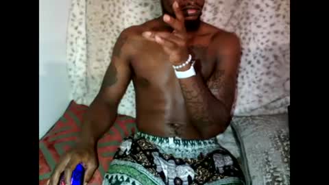 Snapshot of parlay0028 chatting on 12.13.24 Parlay tellio online show from 12.13.24