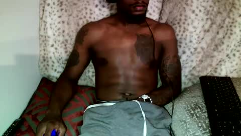 Snapshot of parlay0028 chatting on 12.27.24 Parlay tellio online show from 12.27.24