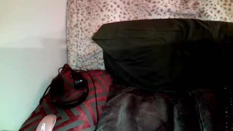 Snapshot of parlaytellio chatting on 01.21.25 Parlay Tellio online show from 01.21.25