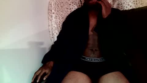 Snapshot of parlaytellio chatting on 02.20.25 Parlay Tellio online show from 02.20.25