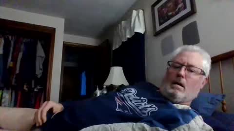 Snapshot of part86 chatting on 12.10.24 part86 online show from 12.10.24