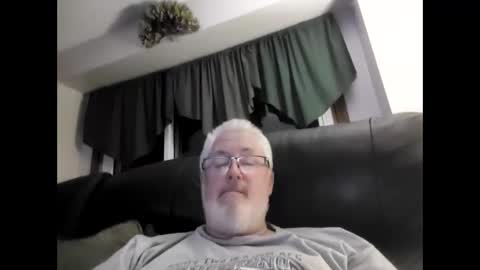 Snapshot of part86 chatting on 12.14.24 part86 online show from 12.14.24