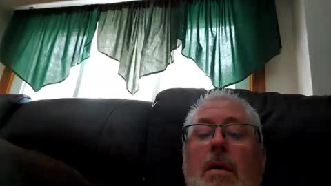 Snapshot of part86 chatting on 02.02.25 part86 online show from 02.02.25