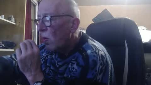 pascal88881 online show from 12.14.25