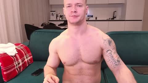 Snapshot of pashka_x chatting on 01.23.25 Pashka online show from 01.23.25