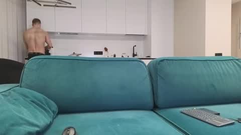 Snapshot of pashka_x chatting on 02.15.25 Pashka online show from 02.15.25