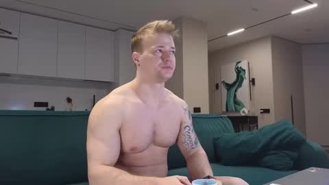 Snapshot of pashka_x chatting on 02.17.25 Pashka online show from 02.17.25