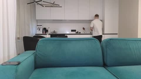 Snapshot of pashka_x chatting on 02.17.25 Pashka online show from 02.17.25