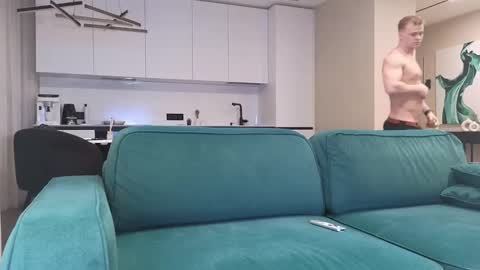 Snapshot of pashka_x chatting on 03.03.25 Pashka online show from 03.03.25