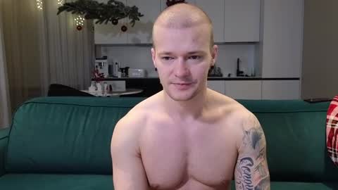 Pashka online show from 12.22.25