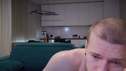 Pashka online show from 02.01.26