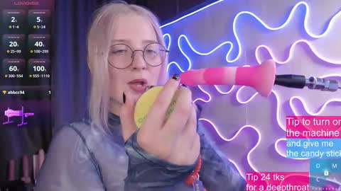 LunaAlan online show from 10.14.25