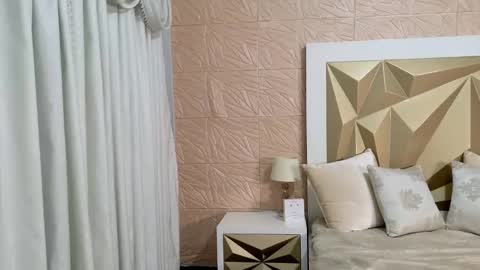 Snapshot of passionmacoll chatting on 02.22.25 passionmacoll online show from 02.22.25