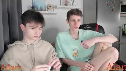 Snapshot of passionprince69 chatting on 12.14.25 Alan online show from 12.14.25