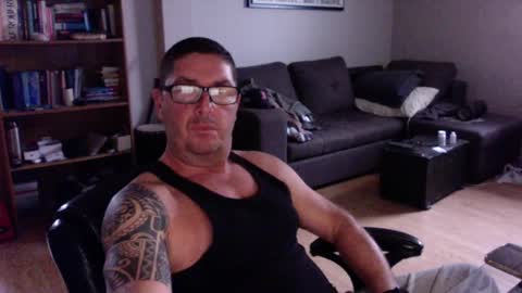 Snapshot of patmilll chatting on 10.25.25 patmilll online show from 10.25.25