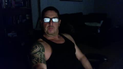 Snapshot of patmilll chatting on 10.27.25 patmilll online show from 10.27.25