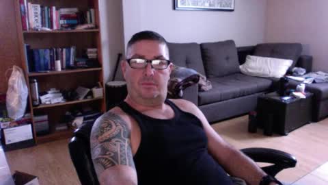 Snapshot of patmilll chatting on 12.20.25 patmilll online show from 12.20.25